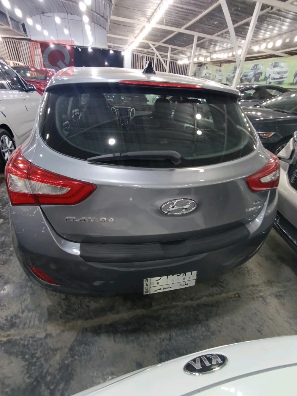 هیوندای ئەلەنترا